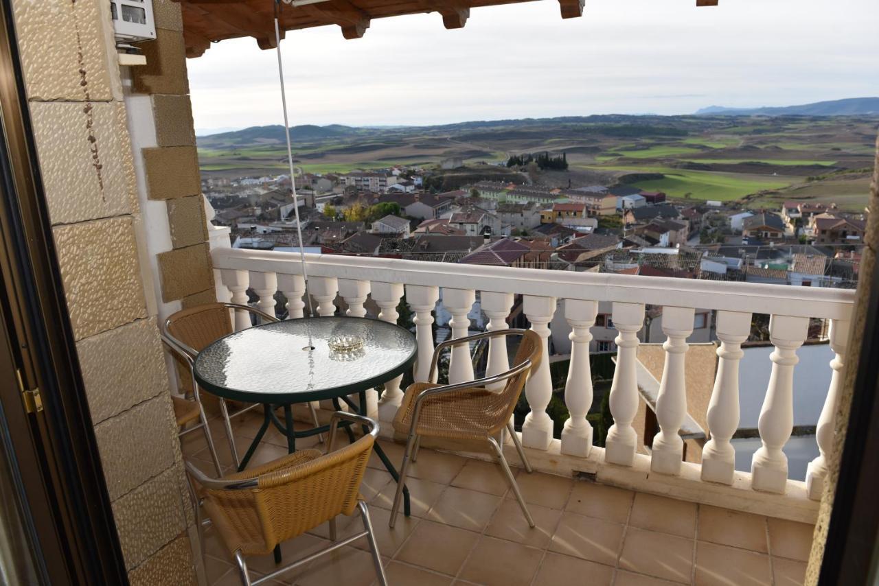 Hotel Rural El Castillo Larraga Екстер'єр фото