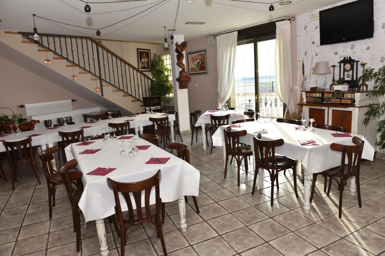 Hotel Rural El Castillo Larraga Екстер'єр фото