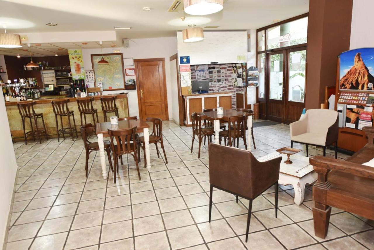 Hotel Rural El Castillo Larraga Екстер'єр фото