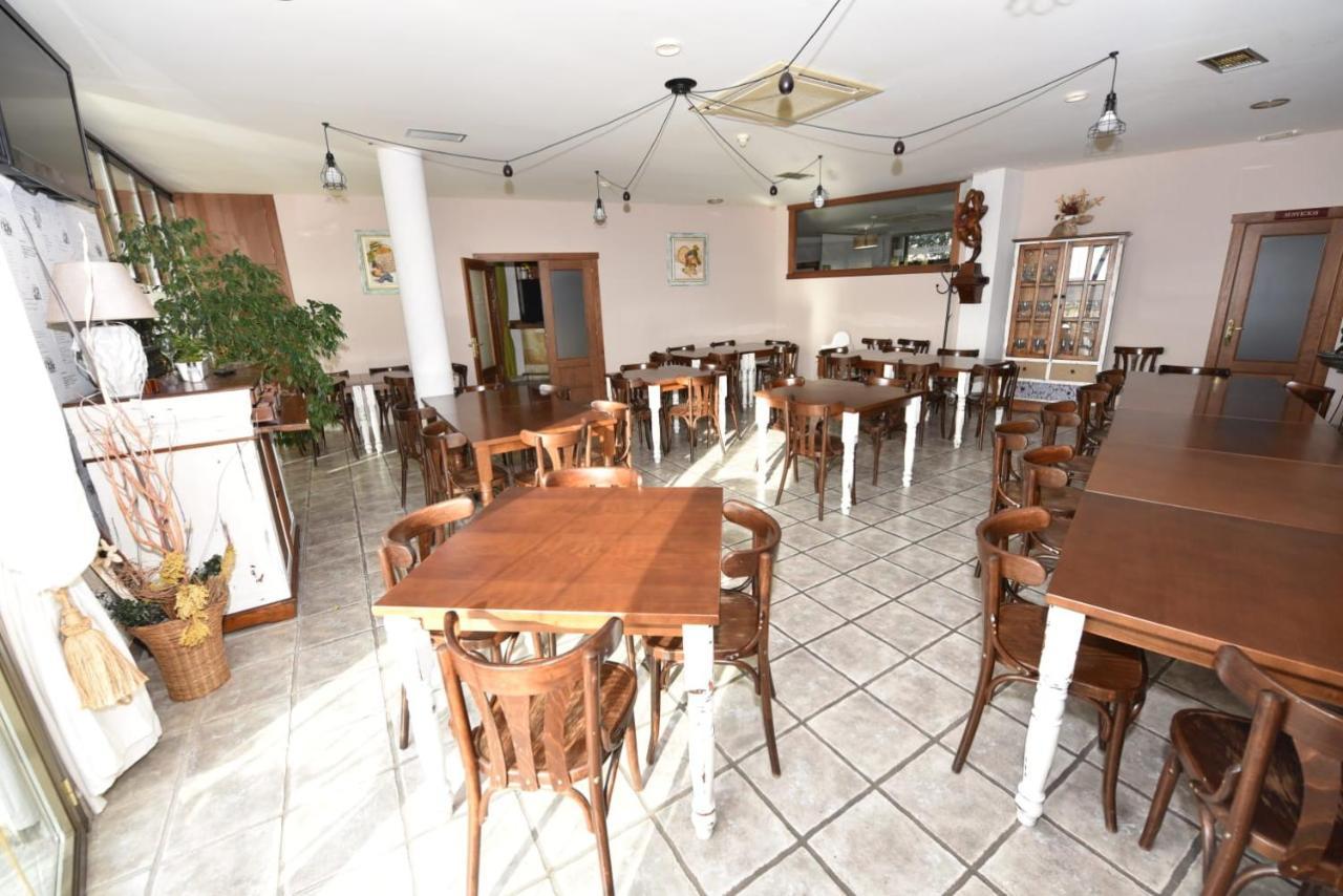 Hotel Rural El Castillo Larraga Екстер'єр фото